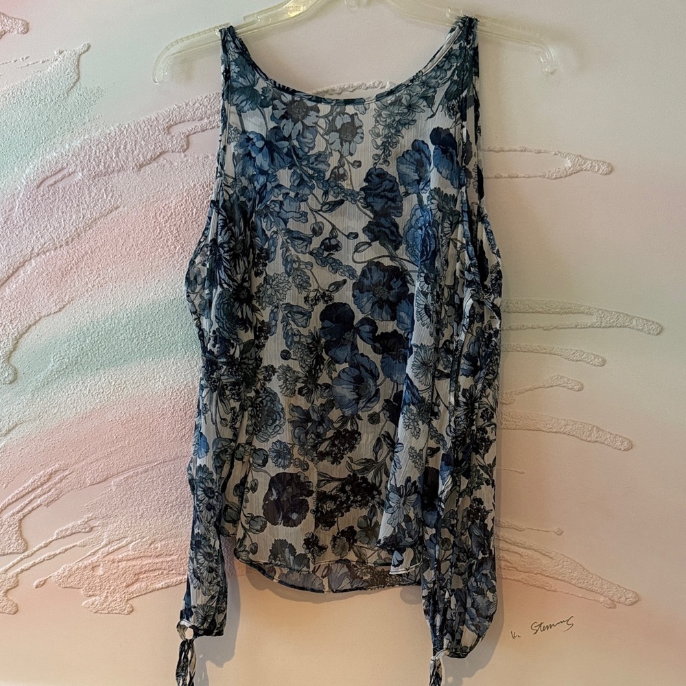 Floral Blue Women's Top
